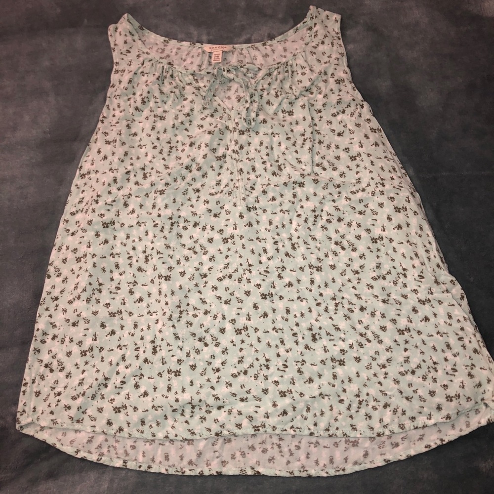 Floral short sleeve shirt